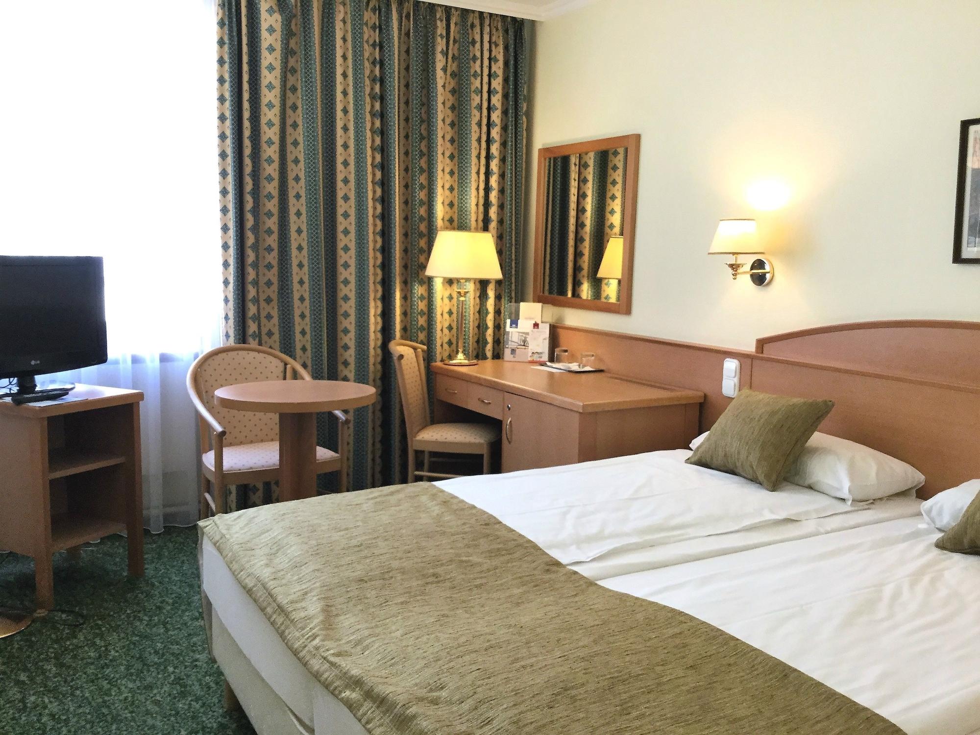 Danubius Hotel Erzsébet City Center Budapest Kültér fotó